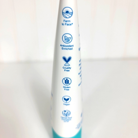 🆕️COOLA Mineral Body Sunscreen Tropical Coconut SPF 30 - Picture 5 of 9